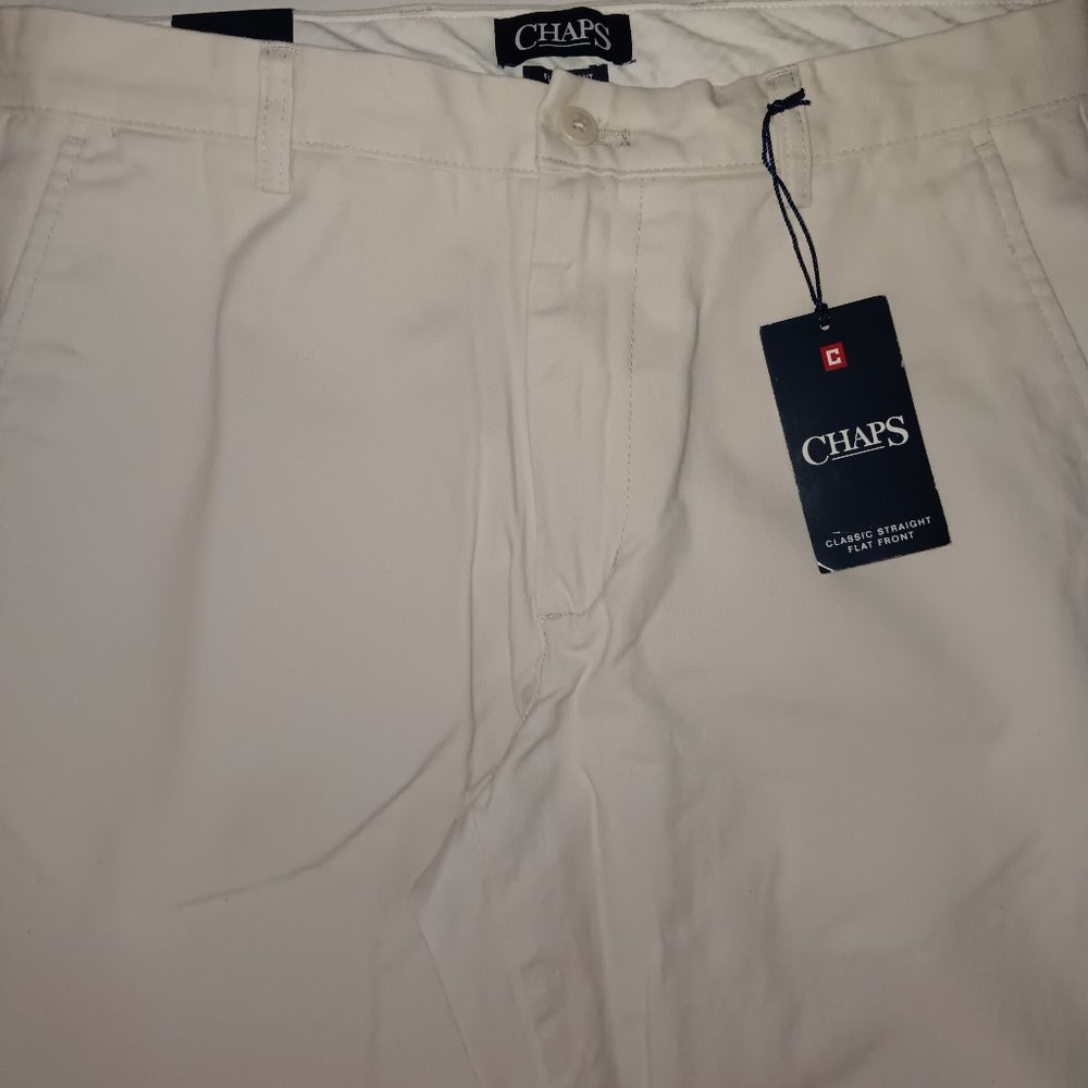 CHAPS  FLAT FRONT COTTON KAHKI STYLE PANTS
